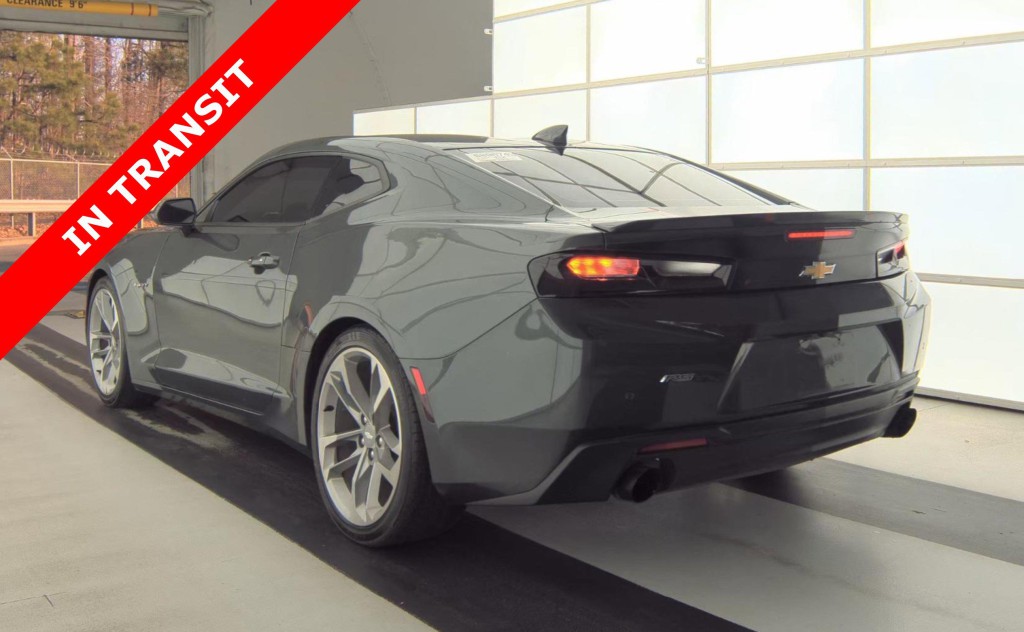 2017 Chevrolet Camaro Image 7