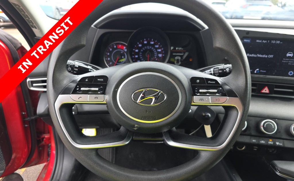 2021 Hyundai Elantra Image 7
