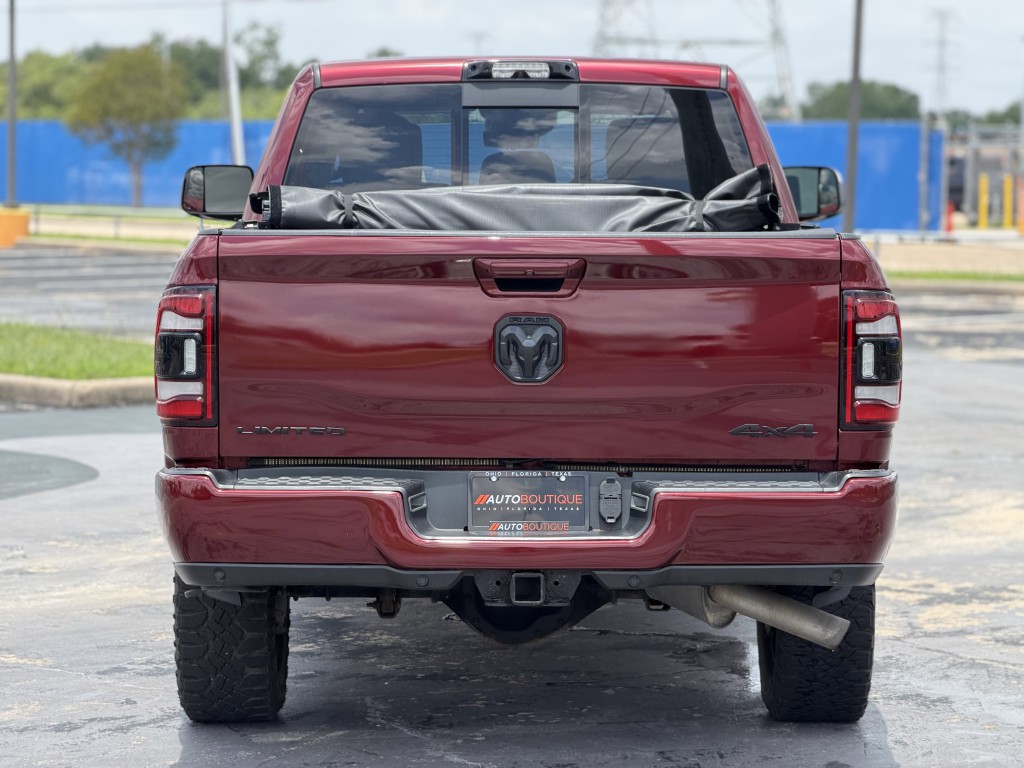 2021 RAM 3500 Image 8