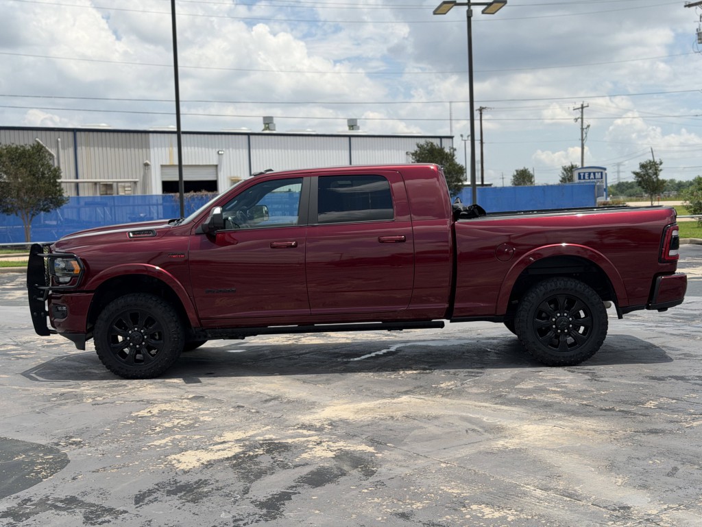 2021 RAM 3500 Image 11
