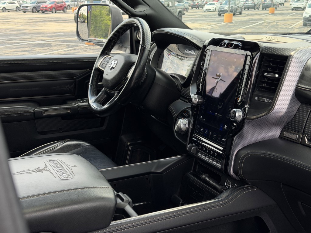 2021 RAM 3500 Image 13