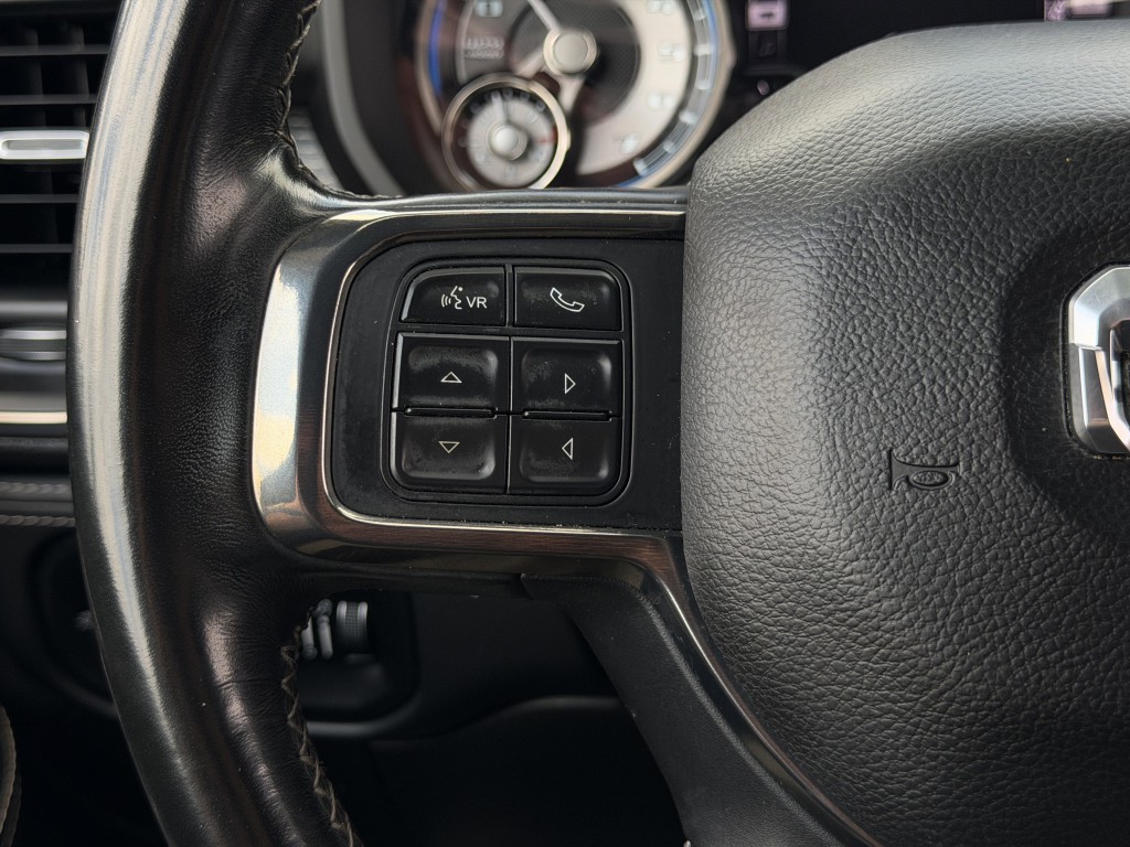 2021 RAM 3500 Image 16