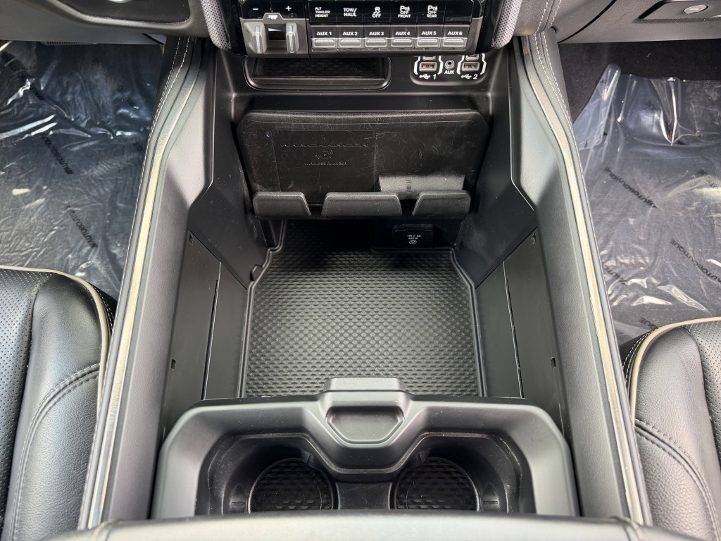 2021 RAM 3500 Image 23