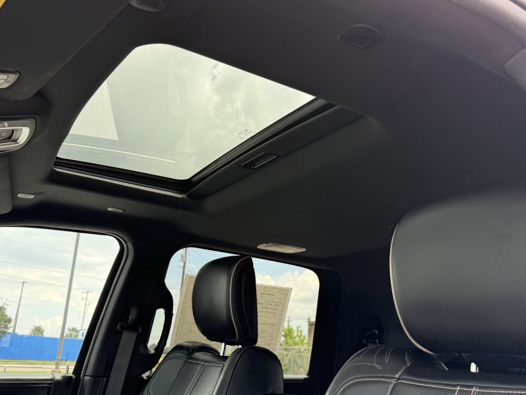 2021 RAM 3500 Image 29
