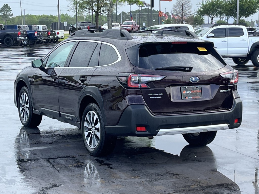2025 Subaru Outback Image 8