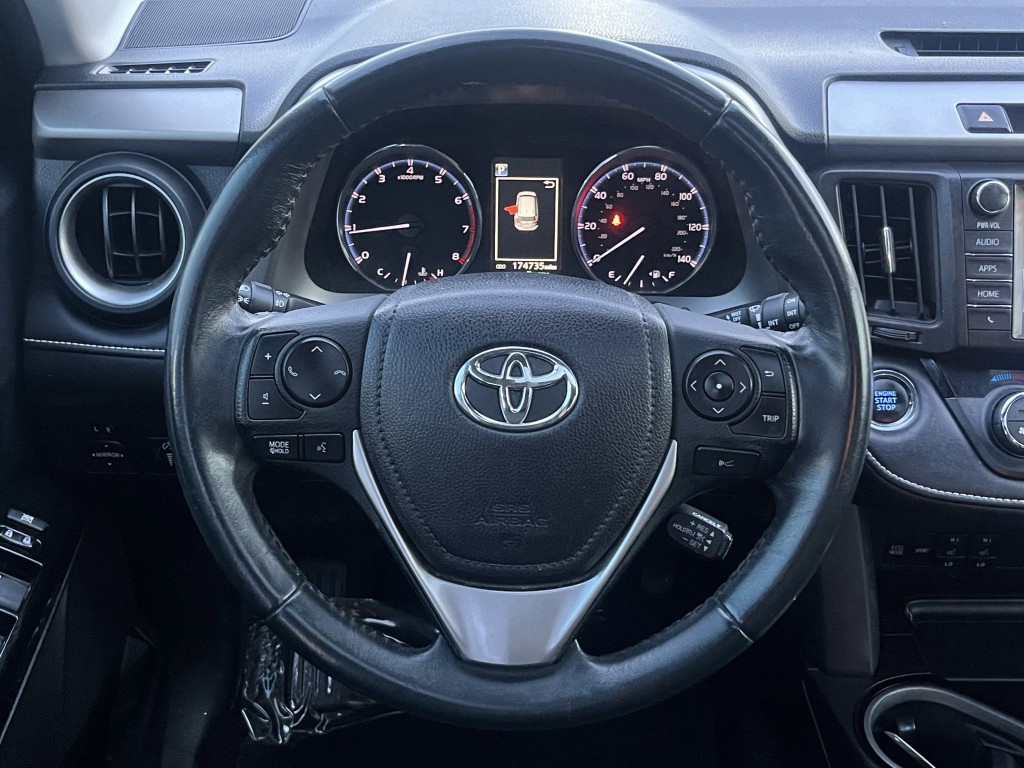 2017 Toyota Rav4 Image 20