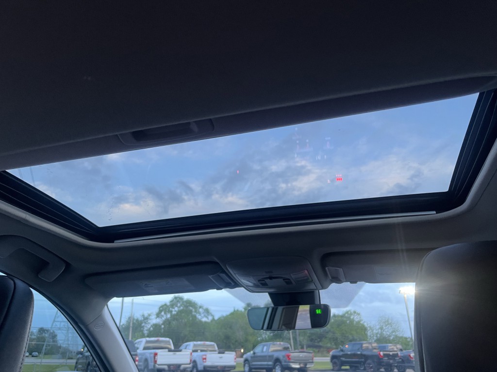 2017 Toyota Rav4 Image 30