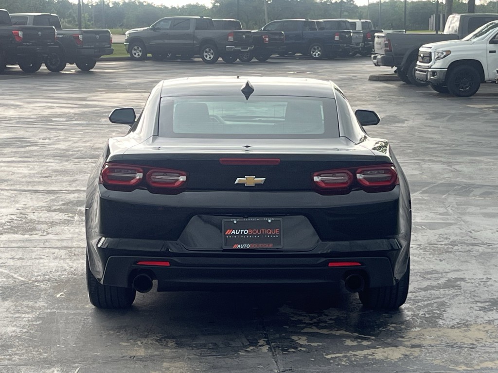 2023 Chevrolet Camaro Image 7