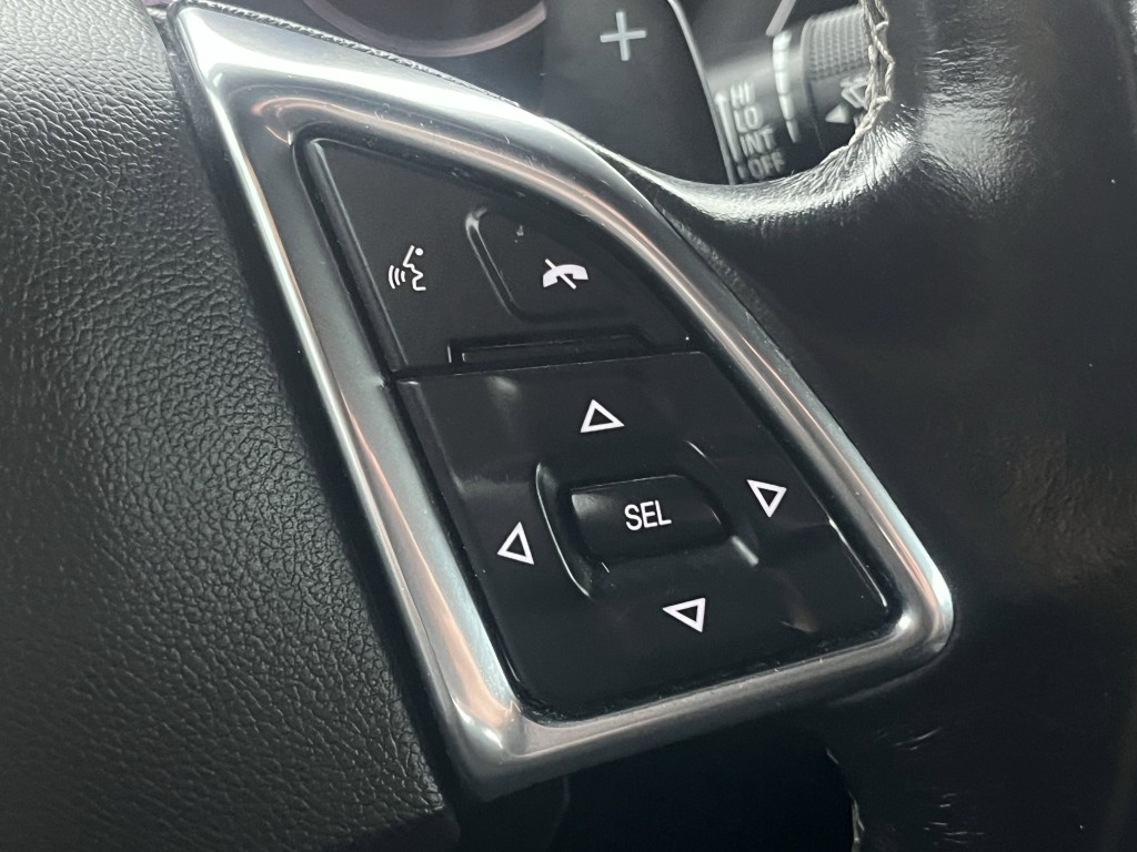 2023 Chevrolet Camaro Image 19