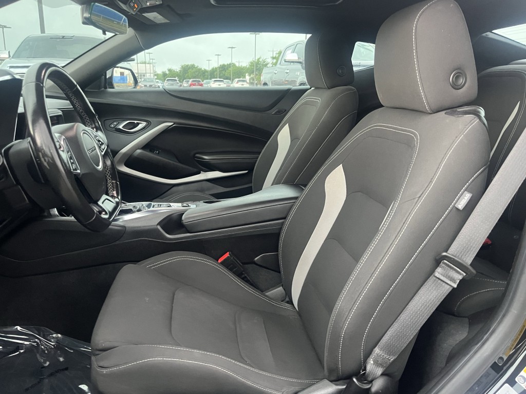 2023 Chevrolet Camaro Image 26