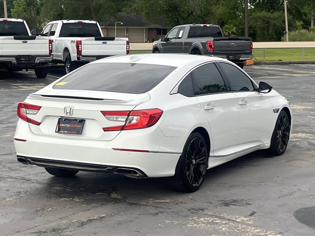 2018 Honda Accord Image 9