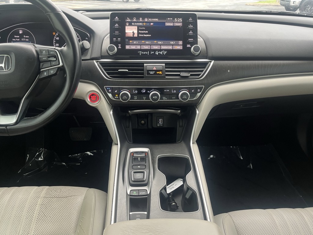 2018 Honda Accord Image 23