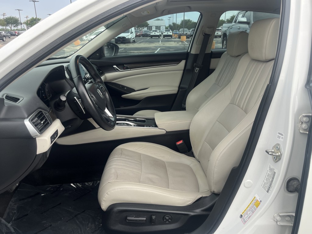 2018 Honda Accord Image 26