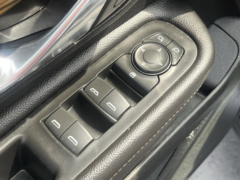 2019 GMC Terrain Image 25