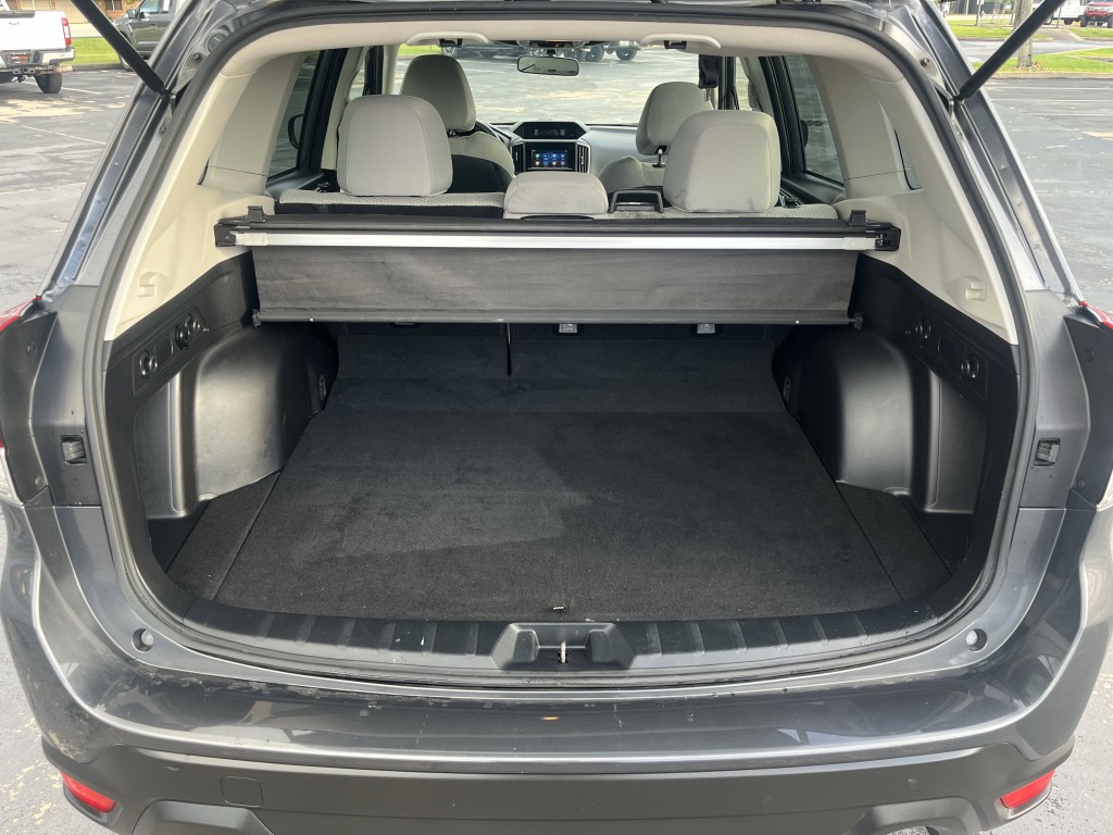 2022 Subaru Forester Image 12