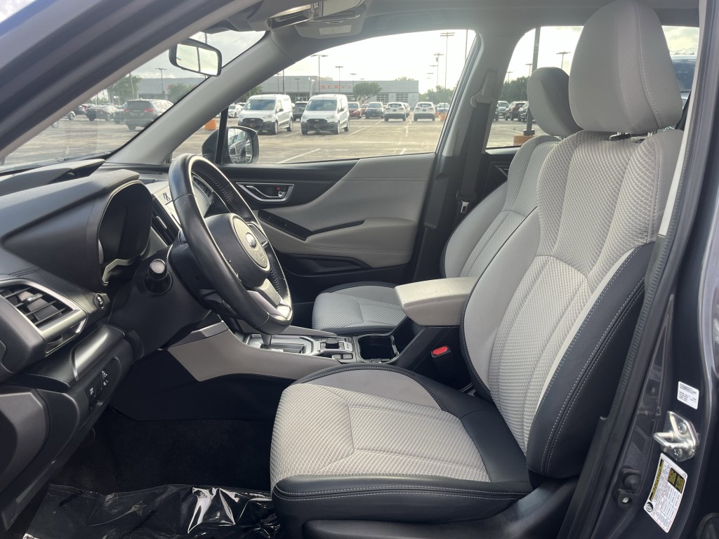 2022 Subaru Forester Image 28