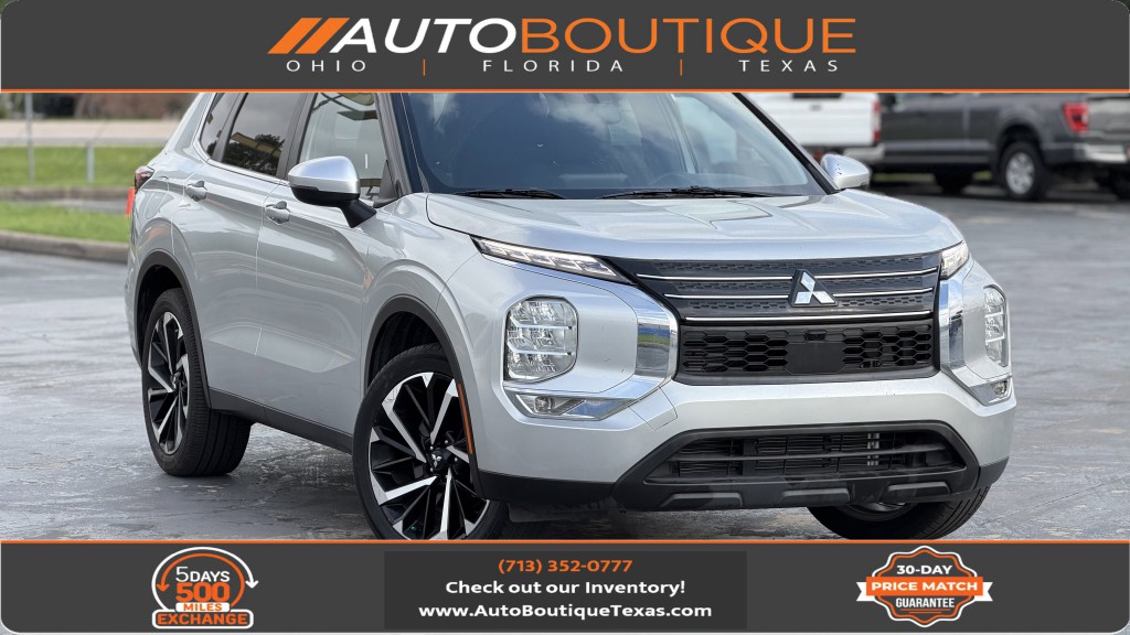 2022 Mitsubishi Outlander Image 1
