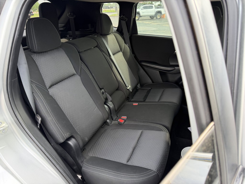 2022 Mitsubishi Outlander Image 24