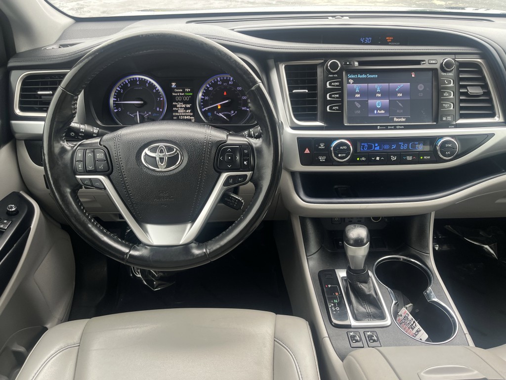 2019 Toyota Highlander Image 17