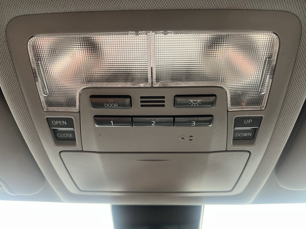 2019 Toyota Highlander Image 24