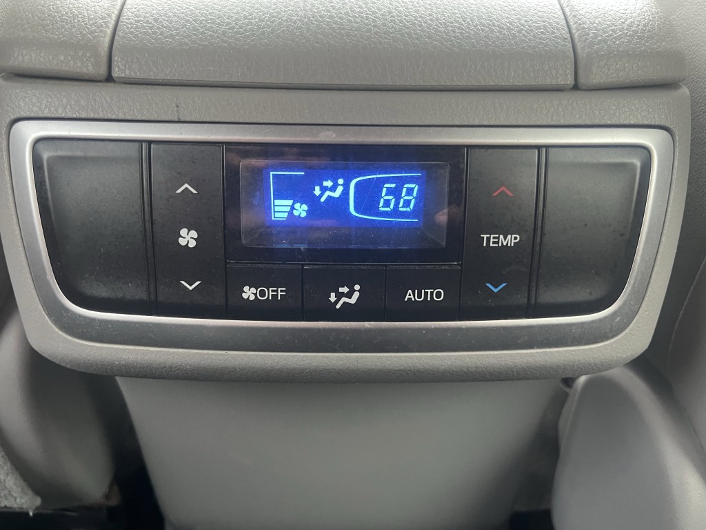 2019 Toyota Highlander Image 26