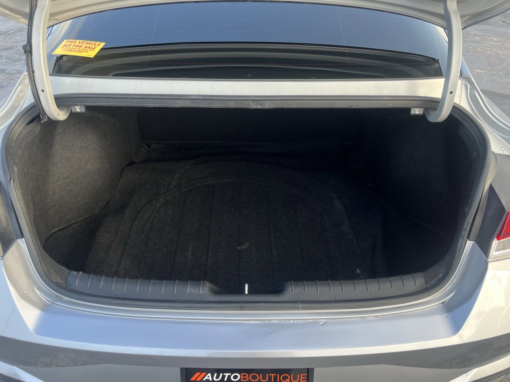 2021 Hyundai Elantra Image 12