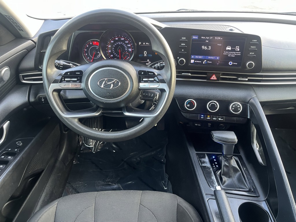 2021 Hyundai Elantra Image 16