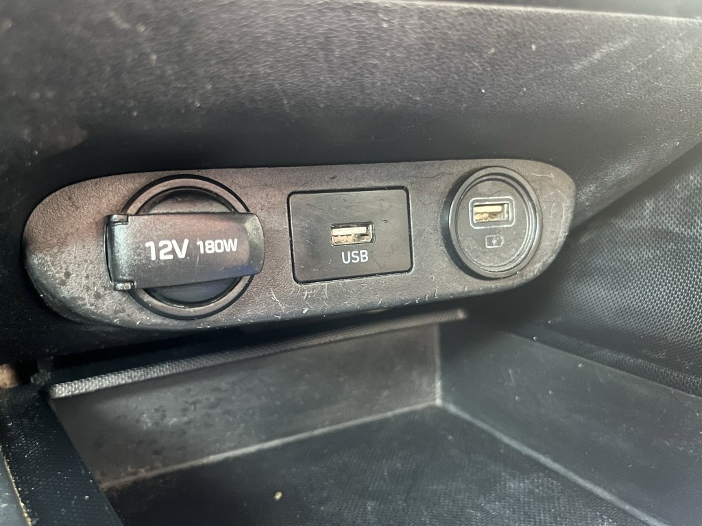 2021 Hyundai Elantra Image 24