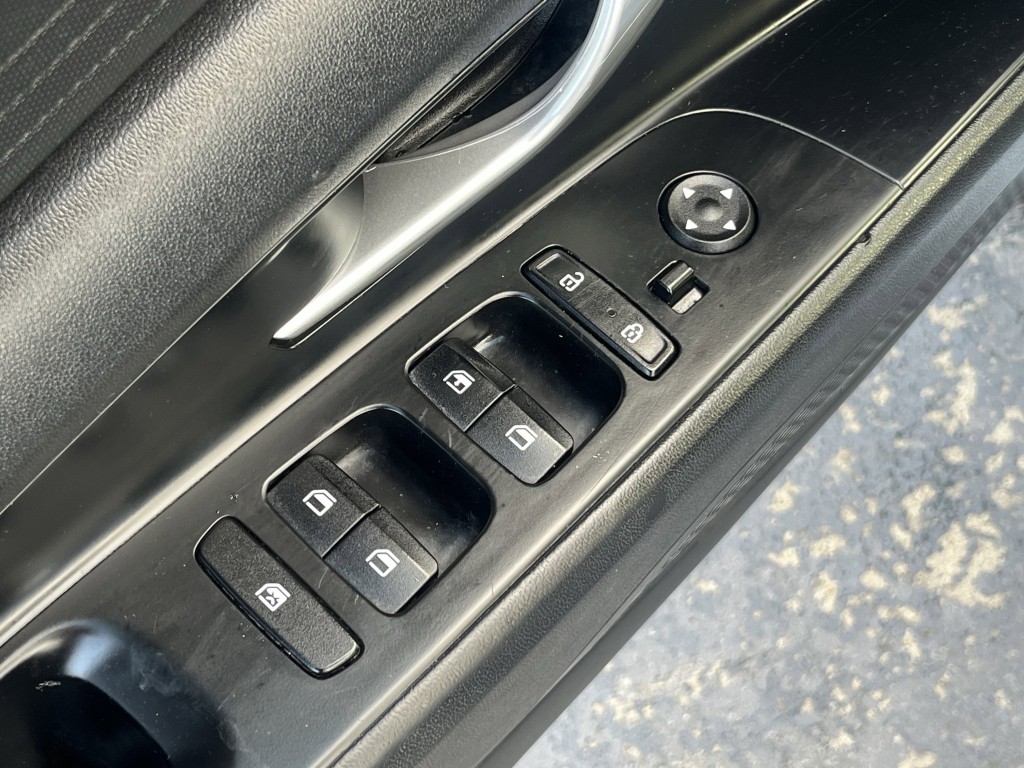 2021 Hyundai Elantra Image 26