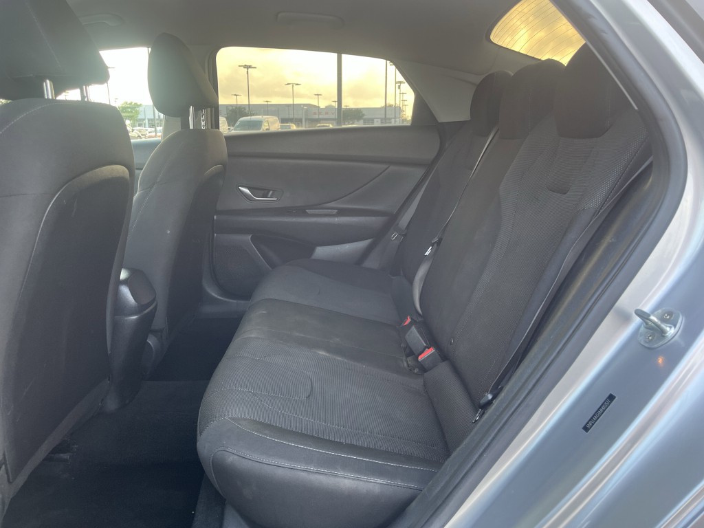 2021 Hyundai Elantra Image 29