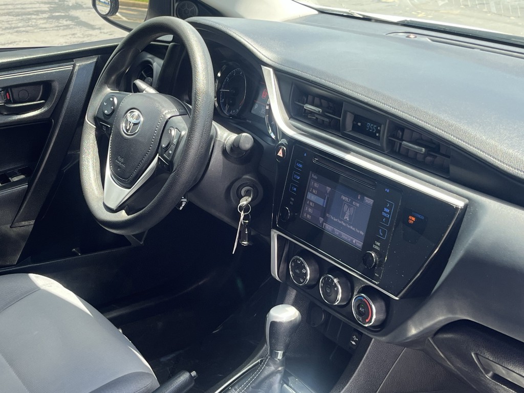 2019 Toyota Corolla Image 15