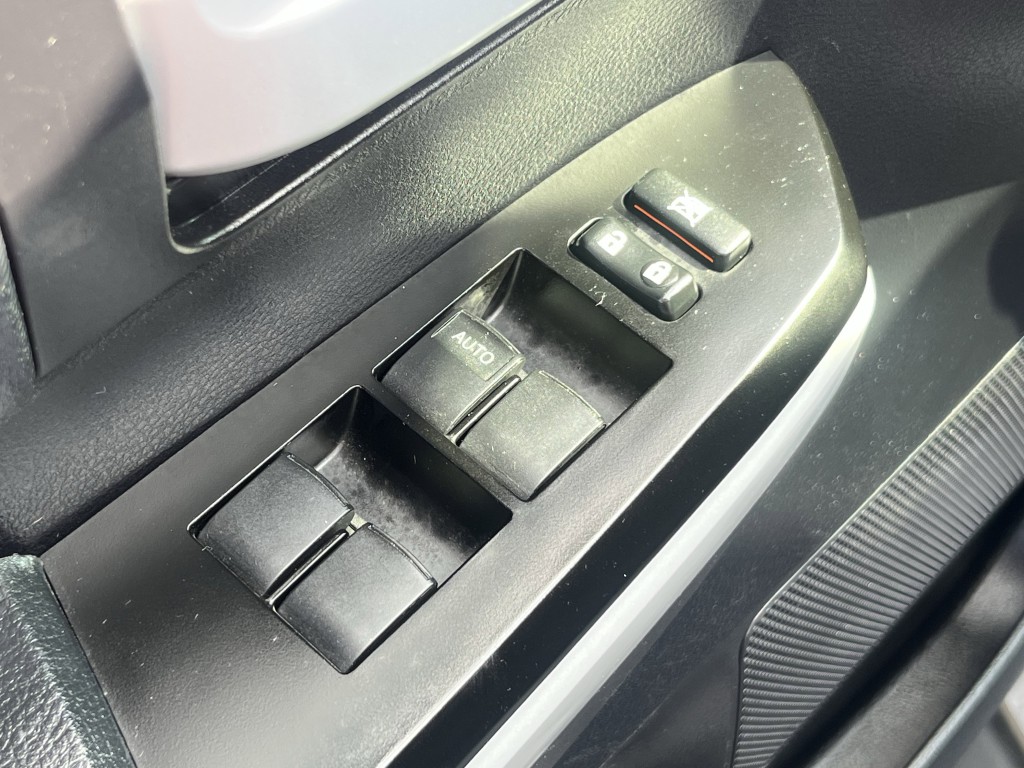 2021 Toyota Tundra Image 24