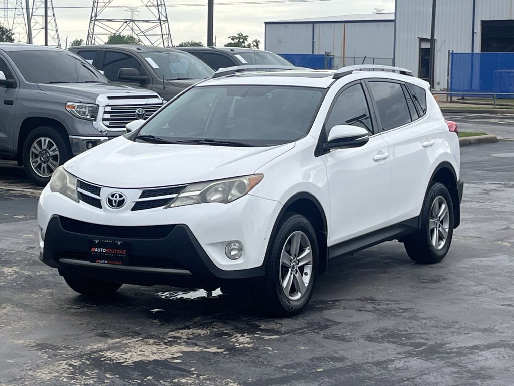 2015 Toyota Rav4 Image 5