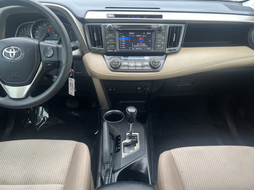 2015 Toyota Rav4 Image 25