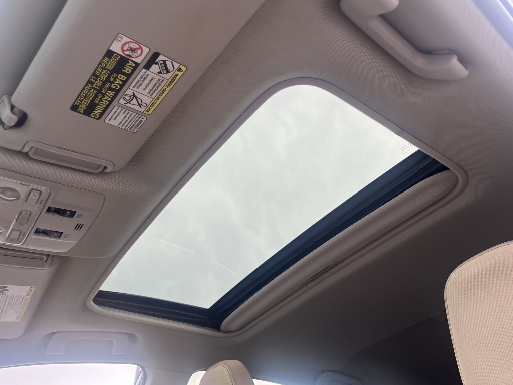 2015 Toyota Rav4 Image 31