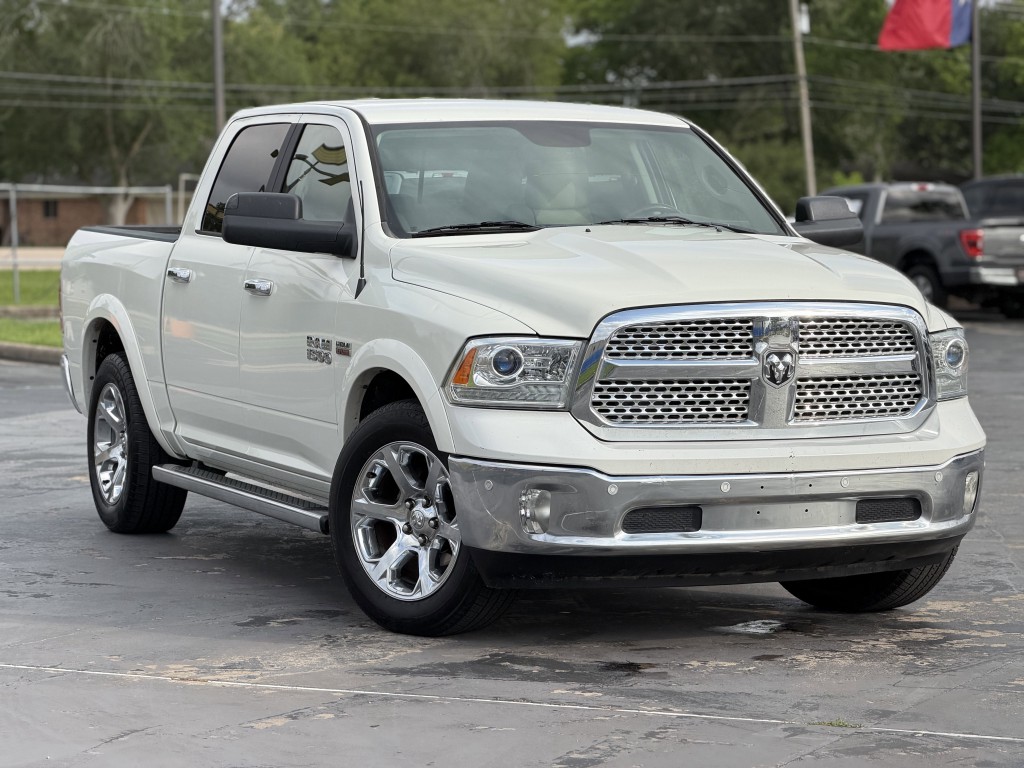 2018 RAM 1500 Image 3