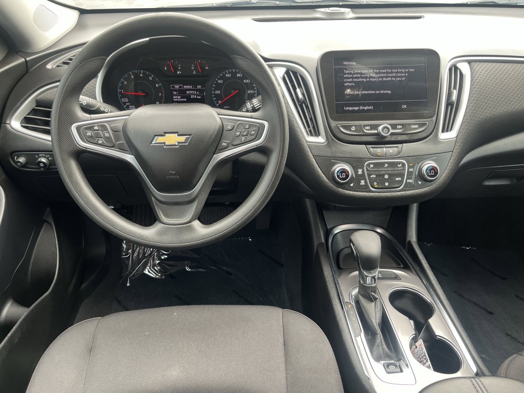 2022 Chevrolet Malibu Image 16