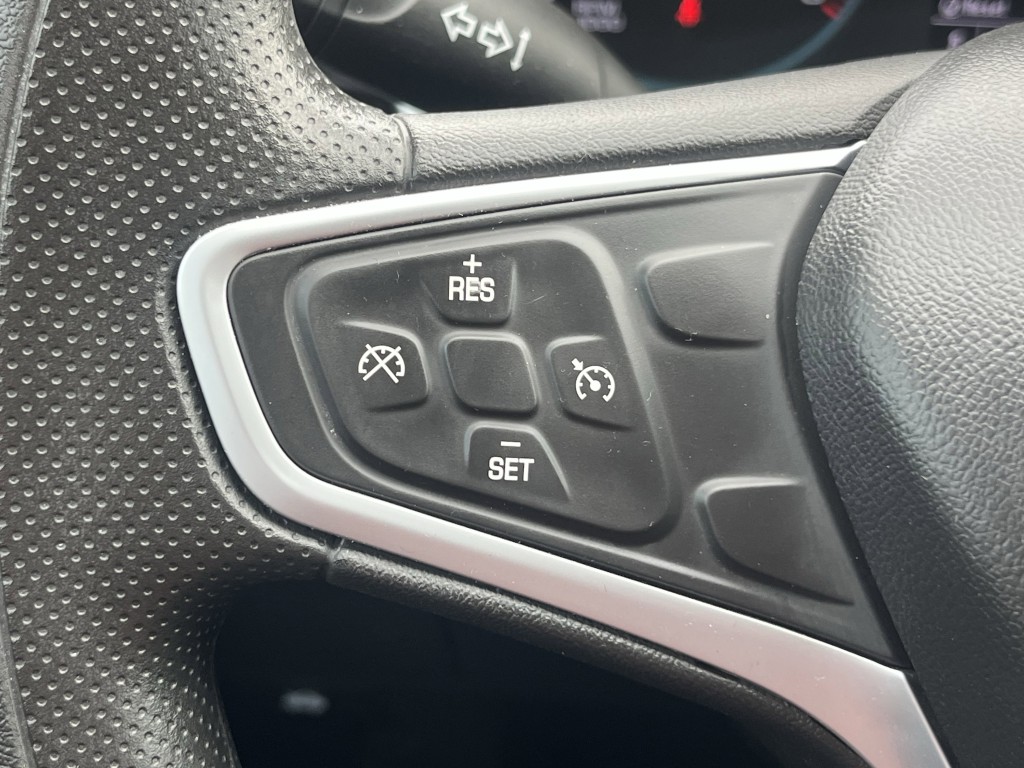 2022 Chevrolet Malibu Image 18