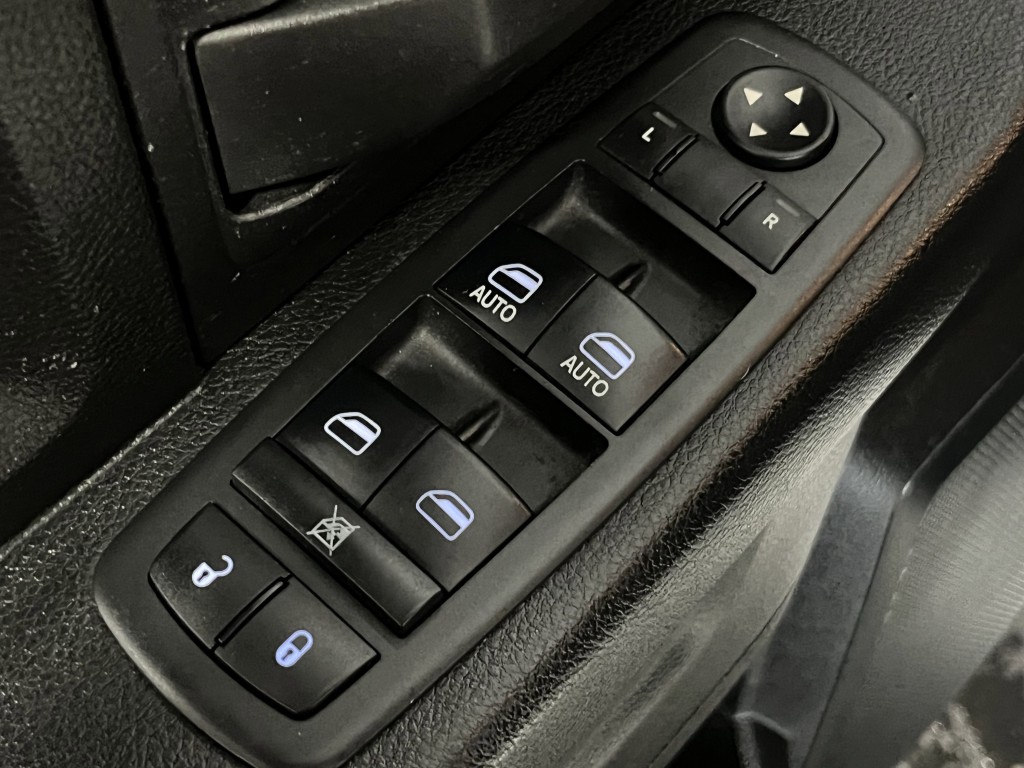 2022 RAM 1500 Image 22