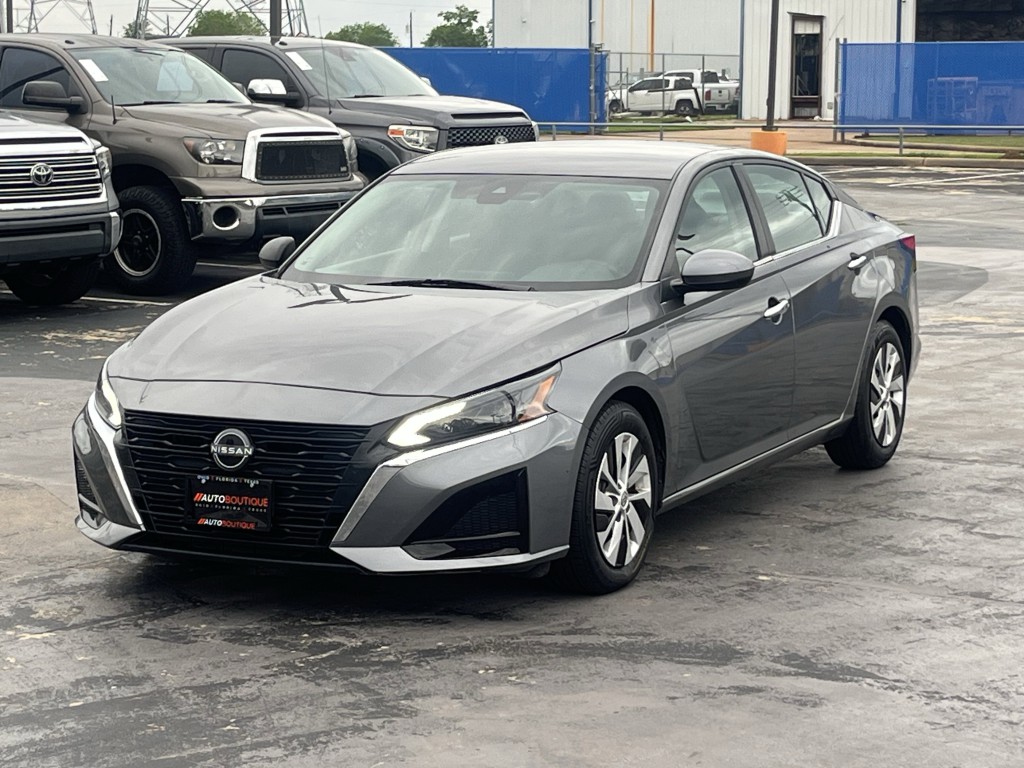 2024 Nissan Altima Image 5