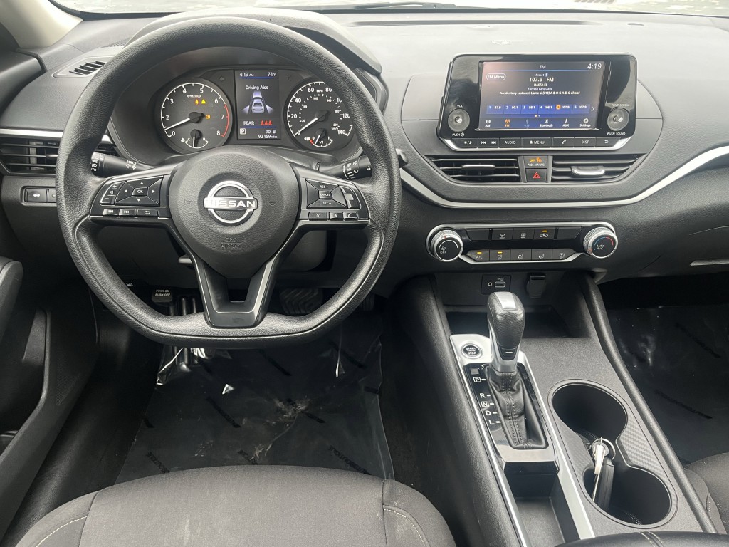 2024 Nissan Altima Image 16