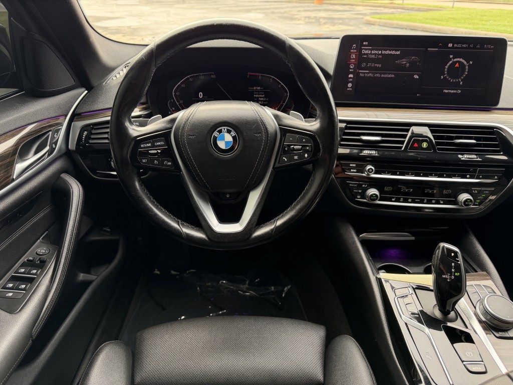 2021 BMW 5 Series Image 14