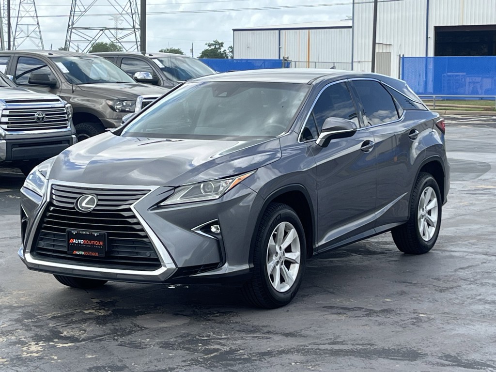 2017 Lexus RX Image 5