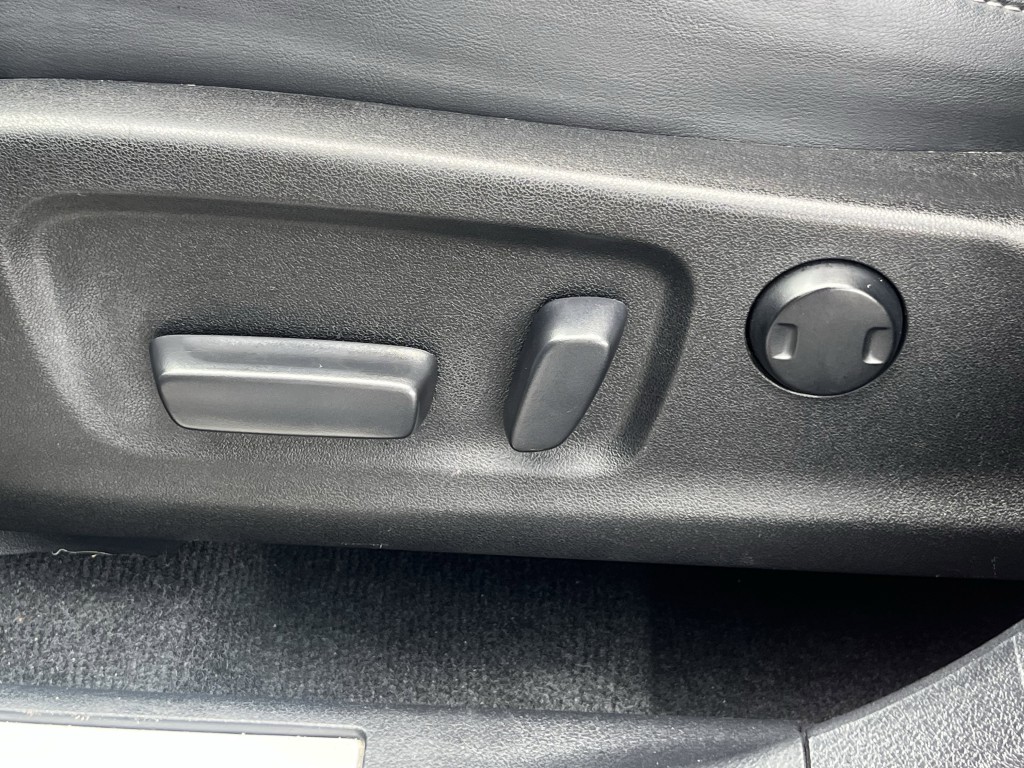 2017 Lexus RX Image 28