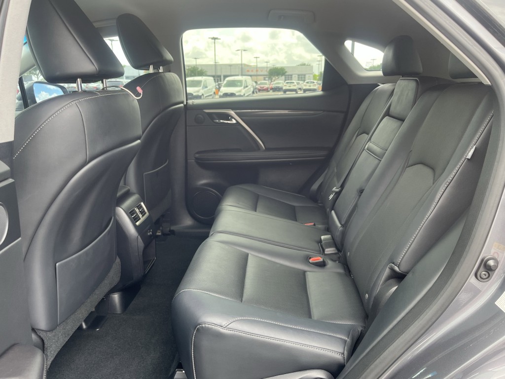2017 Lexus RX Image 31