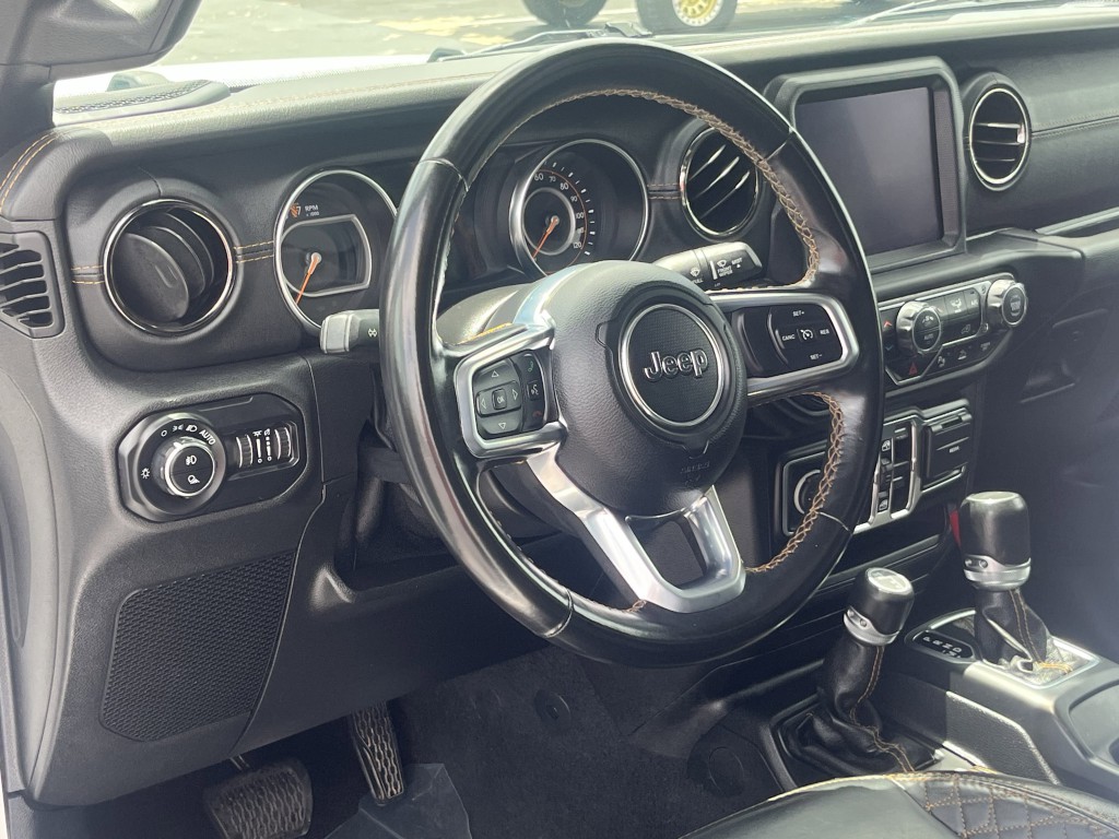 2021 Jeep Gladiator Image 12