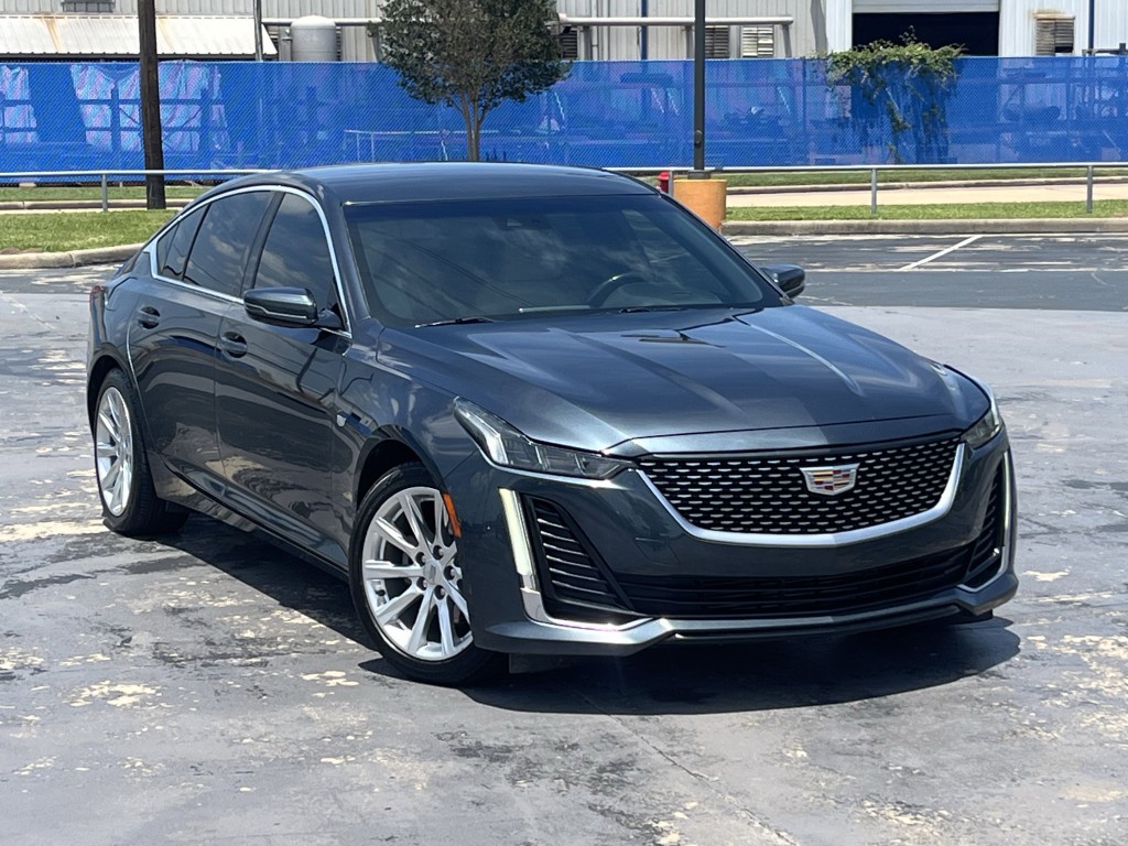 2021 Cadillac CT5 Image 3