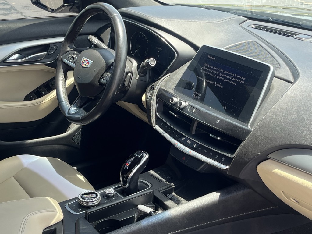 2021 Cadillac CT5 Image 13