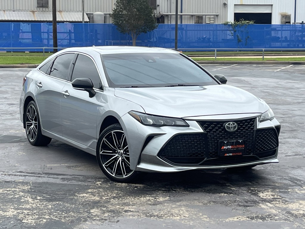 2019 Toyota Avalon Image 3