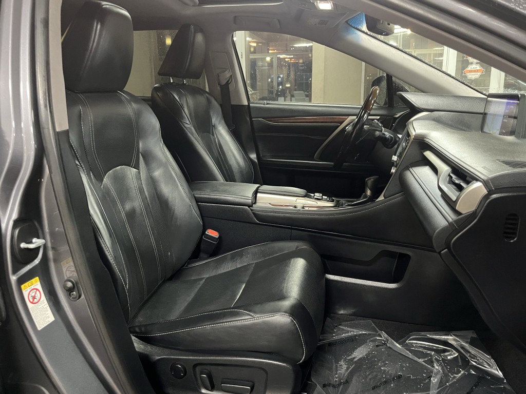 2018 Lexus RX Image 27